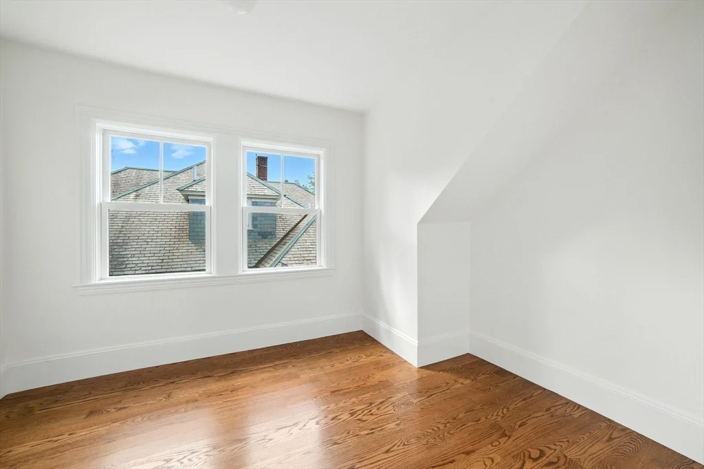 4 bed, 3 bath apartment for rent at 197 Winchester St Unit 197, Coolidge Corner — photo 34 of 42