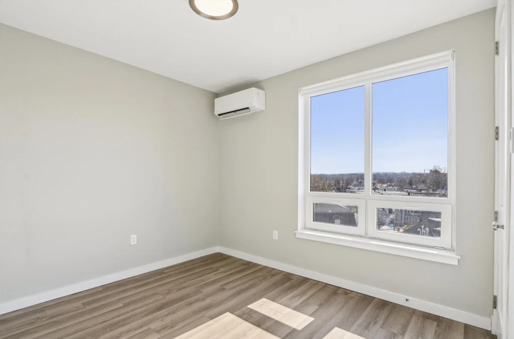 1 bed, 1 bath apartment for rent at 1970 Dorchester Ave Unit 204, Dorchester — photo 6 of 8