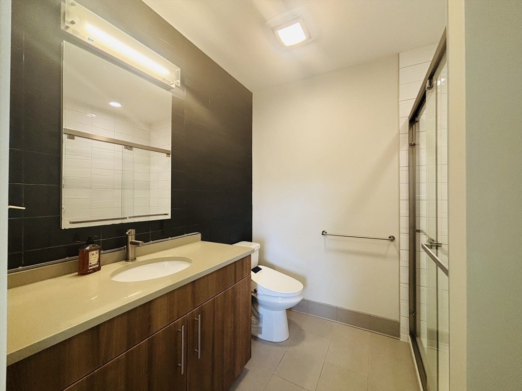 2 bed, 2 bath apartment for rent at 1975 Massachusetts Ave Unit 301, North Cambridge — photo 10 of 19