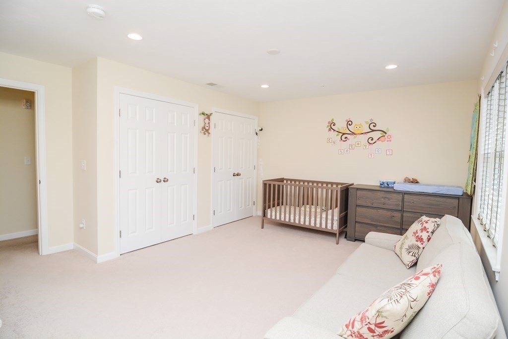 2 bed, 1 bath apartment for rent at 1975 Middlesex St Unit 23, Lowell — photo 15 of 24