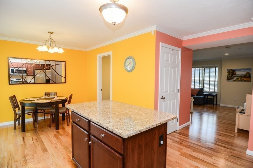 2 bed, 1 bath apartment for rent at 1975 Middlesex St Unit 23, Lowell — photo 9 of 24