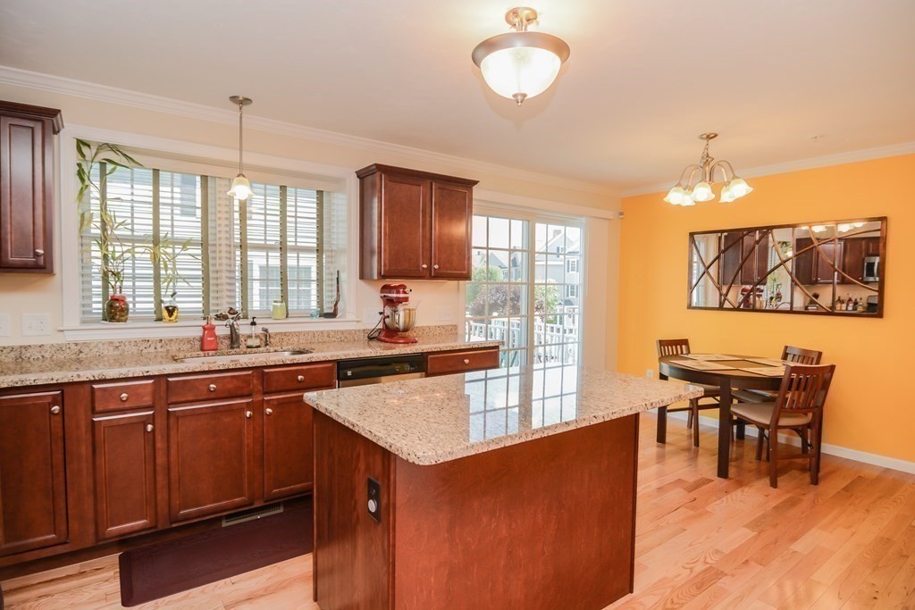 2 bed, 1 bath apartment for rent at 1975 Middlesex St Unit 23, Lowell — photo 8 of 24