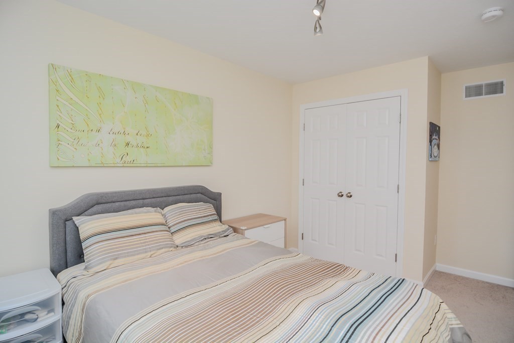 2 bed, 1 bath apartment for rent at 1975 Middlesex St Unit 23, Lowell — photo 14 of 24
