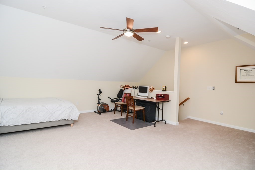 2 bed, 1 bath apartment for rent at 1975 Middlesex St Unit 23, Lowell — photo 18 of 24
