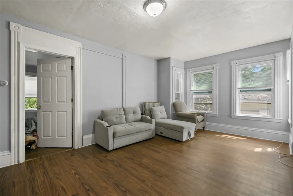 3 bed, 1 bath apartment for rent at 198-200 Blossom St Unit 2, Fitchburg — photo 13 of 15