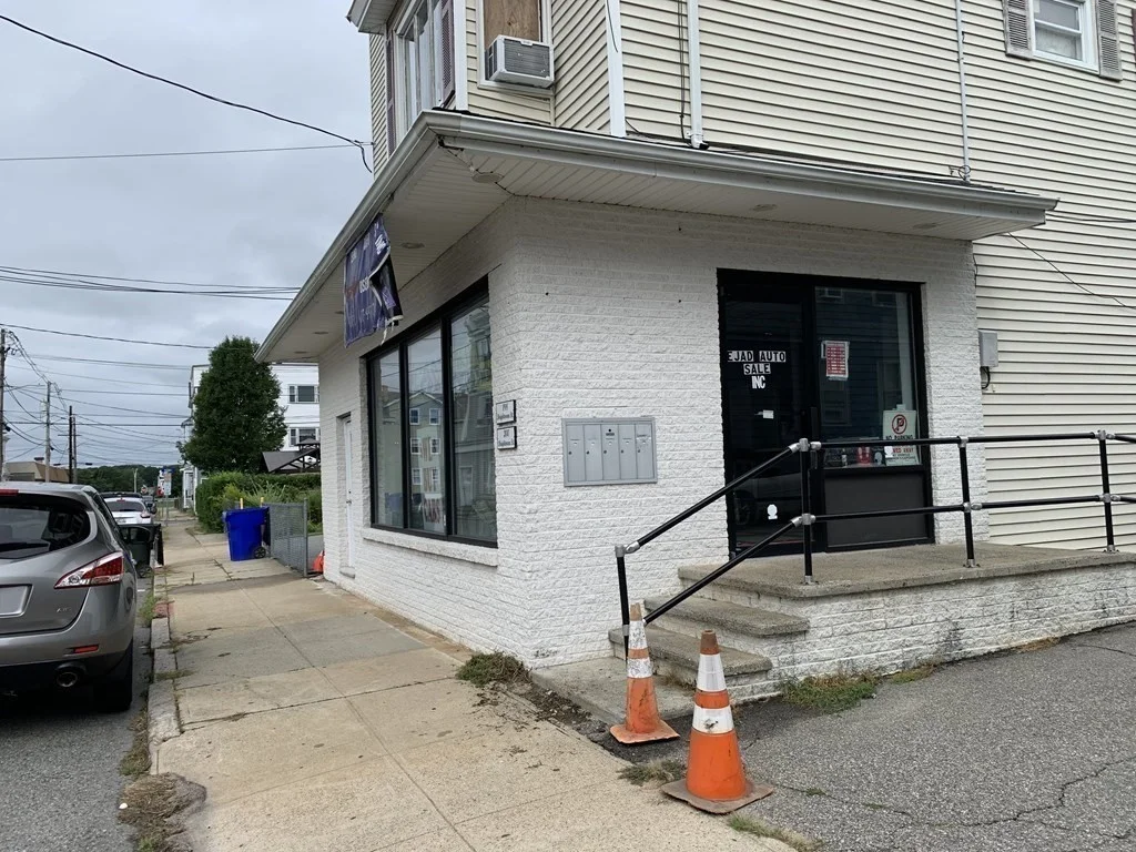 Studio bed, 1 bath apartment for rent at 198-200 Brightman St Unit 1, Fall River — photo 3 of 10