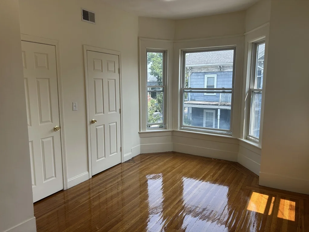 1 bed, 1 bath apartment for rent at 198 Clifton St Unit 2, Malden — photo 5 of 8