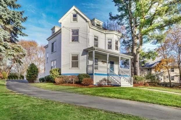2 bed, 2 bath apartment for rent at 198 Franklin St Unit 1, Stoneham — photo 2 of 6