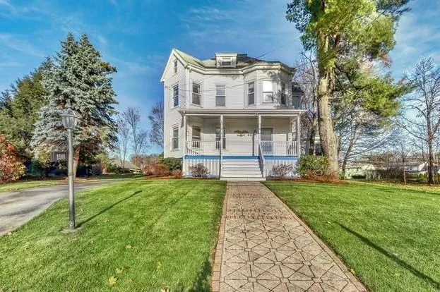 2 bed, 2 bath apartment for rent at 198 Franklin St Unit 1, Stoneham — photo 1 of 6