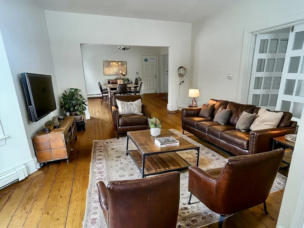 2 bed, 2 bath apartment for rent at 198 Franklin St Unit A, Stoneham — photo 4 of 11