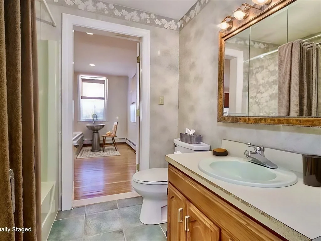 2 bed, 2 bath apartment for rent at 198 Franklin St Unit A, Stoneham — photo 8 of 11