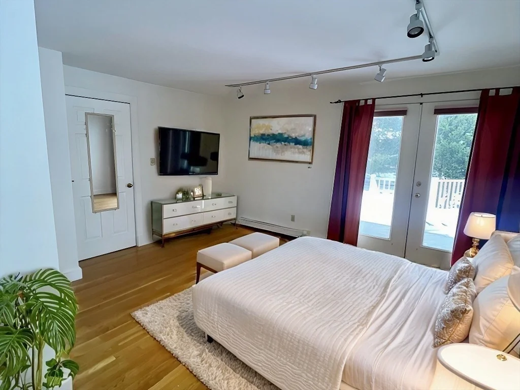 2 bed, 2 bath apartment for rent at 198 Franklin St Unit A, Stoneham — photo 7 of 11