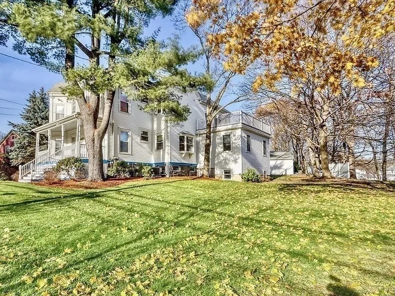 2 bed, 2 bath apartment for rent at 198 Franklin St Unit A, Stoneham — photo 3 of 11