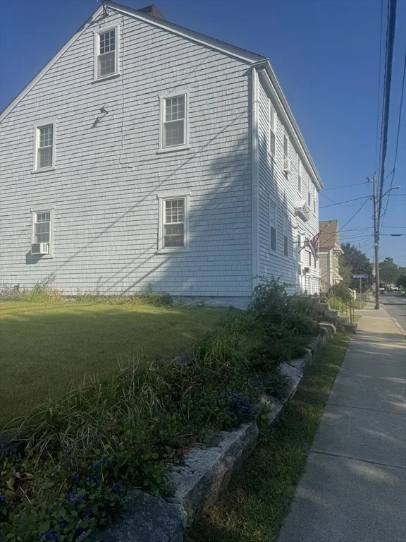 1 bed, 1 bath apartment for rent at 198 Main St Unit 2, East Fairhaven — photo 21 of 27