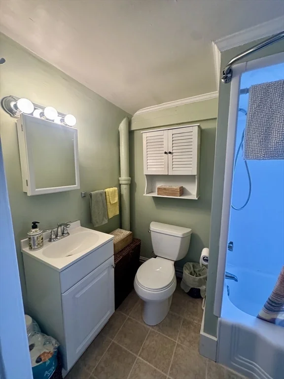 1 bed, 1 bath apartment for rent at 198 Main St Unit 2, East Fairhaven — photo 13 of 27