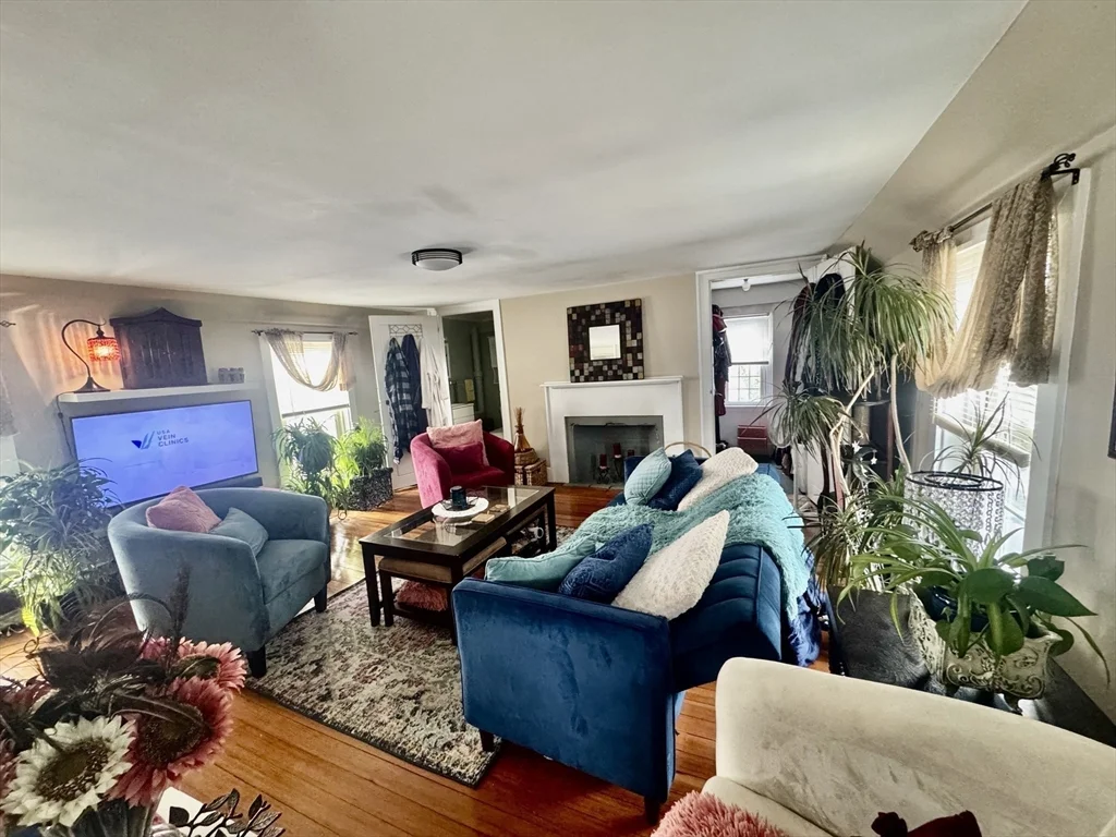 1 bed, 1 bath apartment for rent at 198 Main St Unit 2, East Fairhaven — photo 8 of 27
