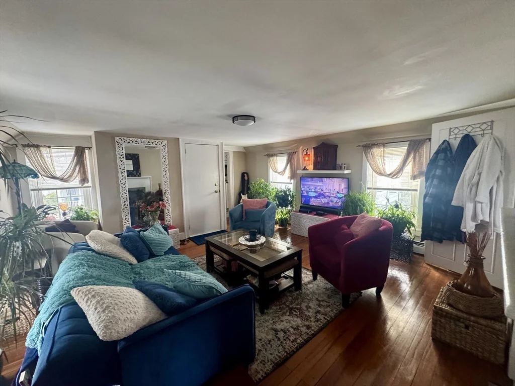 1 bed, 1 bath apartment for rent at 198 Main St Unit 2, East Fairhaven — photo 6 of 27