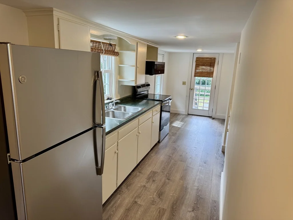 2 bed, 2 bath apartment for rent at 198 Main St Unit 2, Sandwich (village) — photo 9 of 27