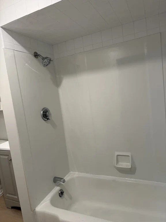 1 bed, 1 bath apartment for rent at 198 Main St Unit 2 South, Fairhaven — photo 15 of 20