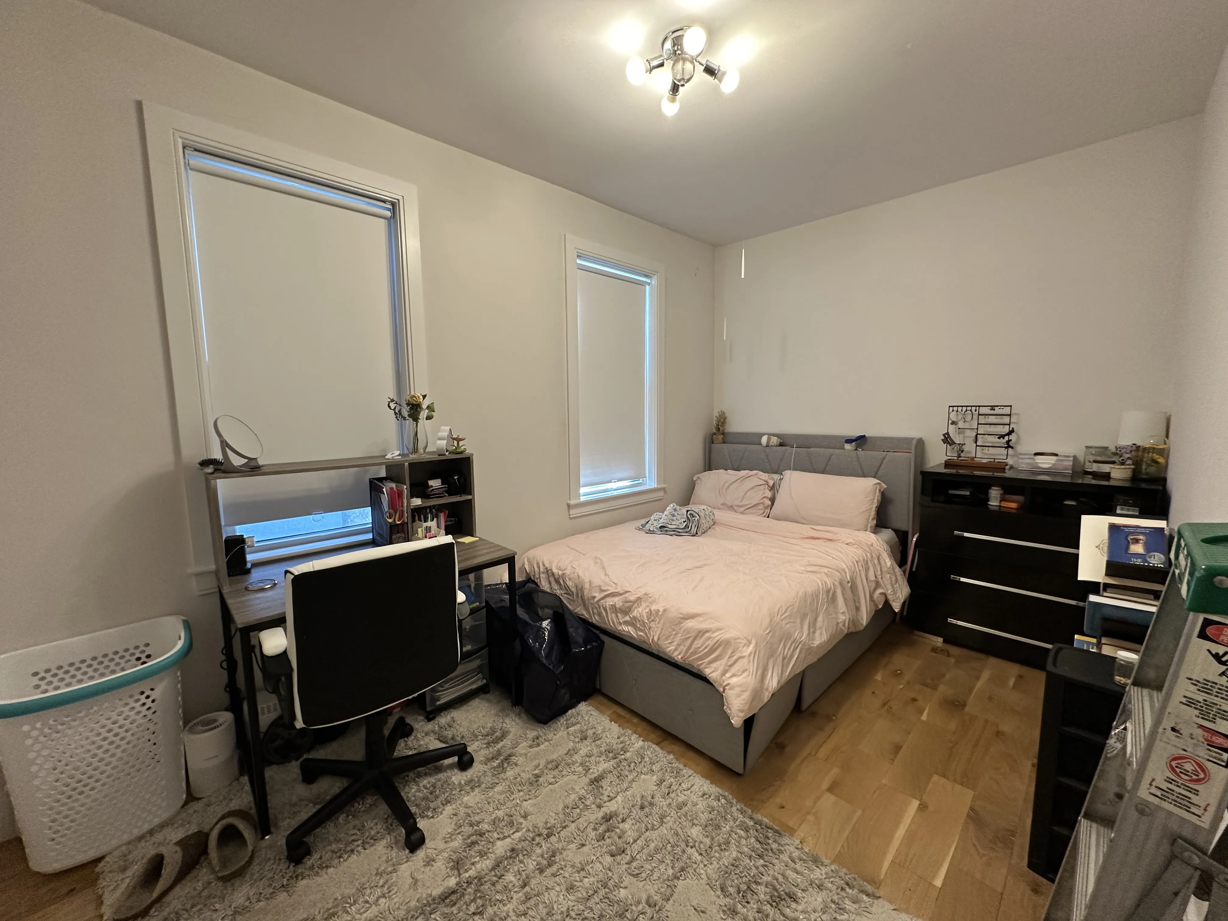 3 bed, 2 bath apartment for rent at 198 Maverick St Unit 1, East Boston — photo 13 of 25
