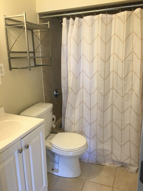 Studio bed, 1 bath apartment for rent at 198 Saint Paul Unit 9, Brookline — photo 5 of 9