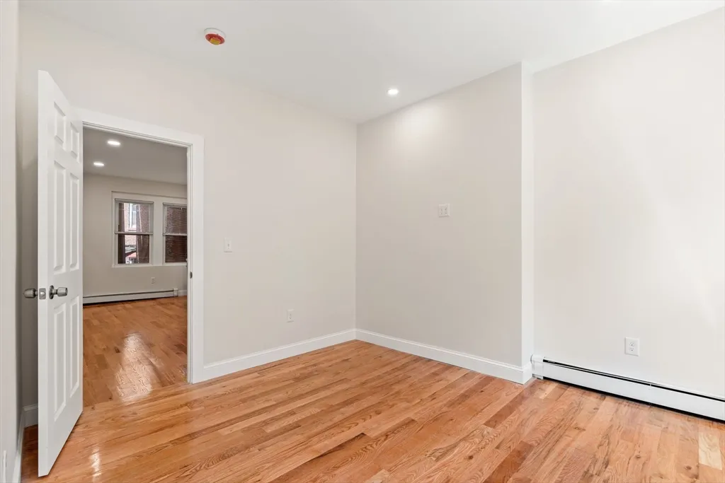 2 bed, 1 bath apartment for rent at 198 Salem St Unit 2, North End — photo 7 of 21