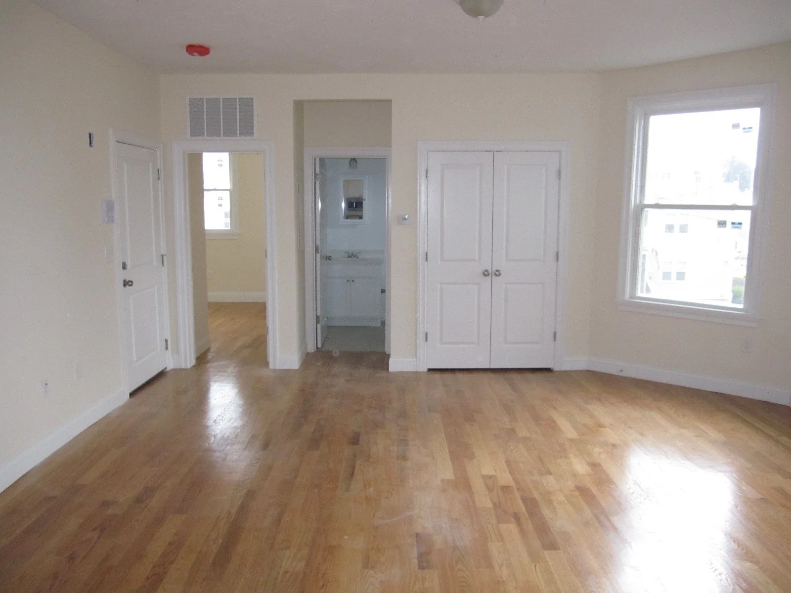 1 bed, 1 bath apartment for rent at 198 Union Ave Unit 6, Framingham — photo 4 of 6