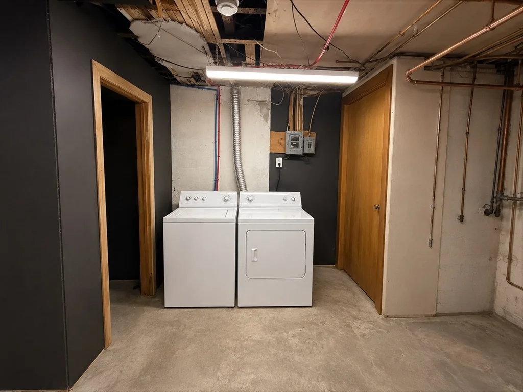 2 bed, 1 bath apartment for rent at 198 Washington St Unit 1, Union Square — photo 10 of 12