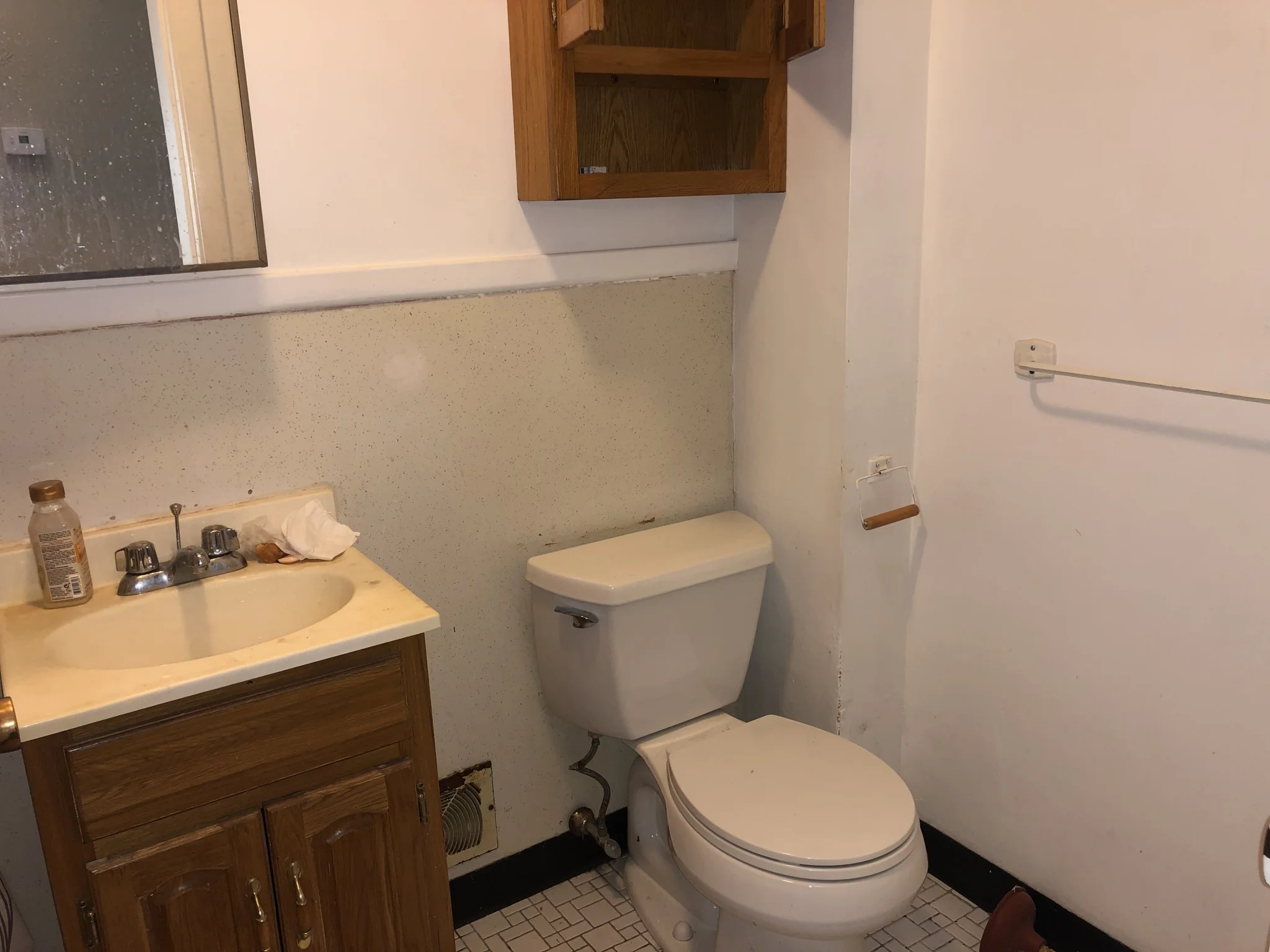 5 bed, 1 bath apartment for rent at 198 Washington St Unit 2, Medford — photo 17 of 17
