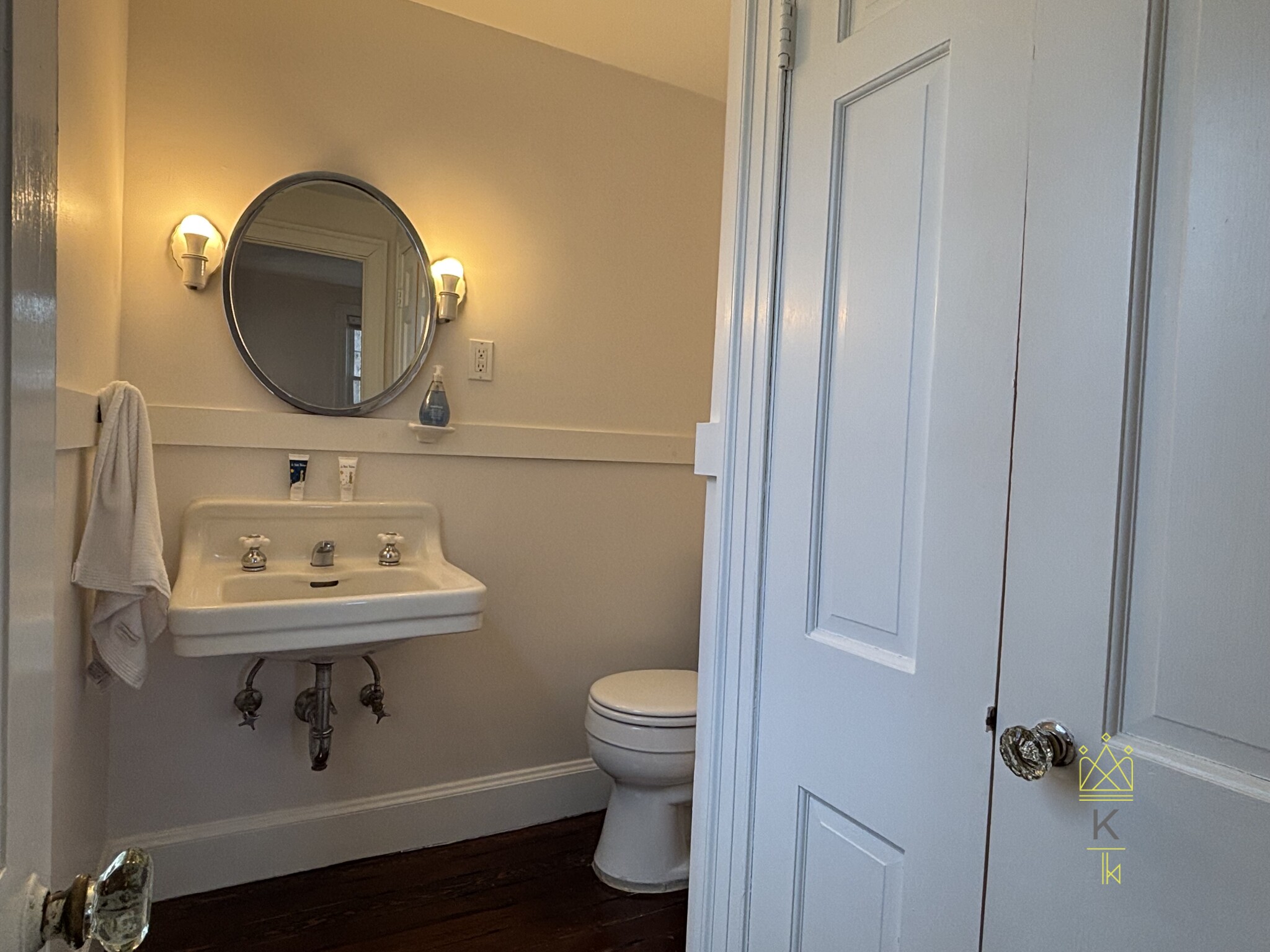 3 bed, 2.5 bath apartment for rent at 198 Wolcott Rd Unit 1, Chestnut Hill — photo 25 of 36