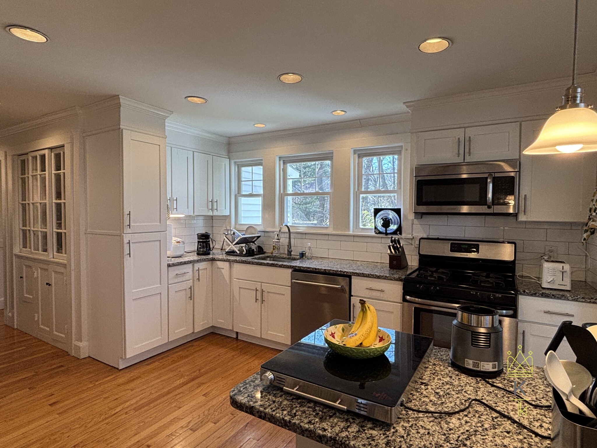 3 bed, 2.5 bath apartment for rent at 198 Wolcott Rd Unit 1, Chestnut Hill — photo 7 of 36