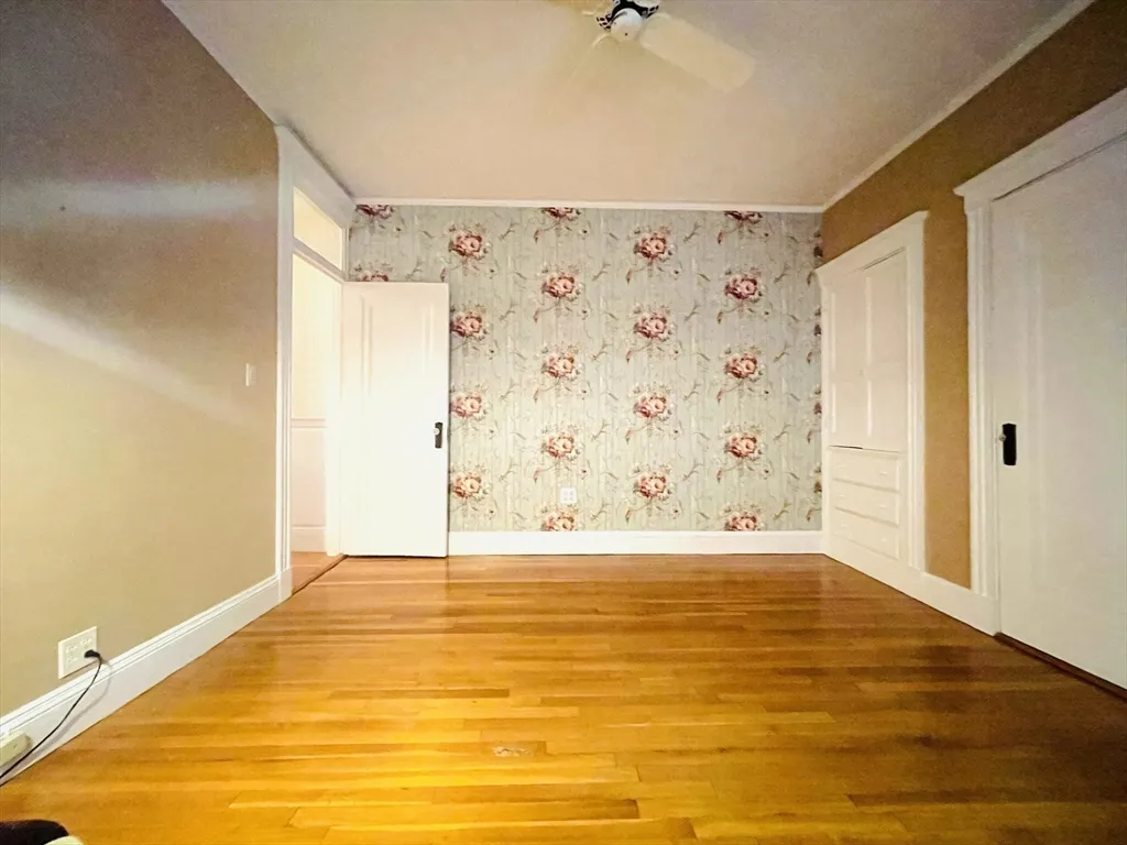 1 bed, 1 bath apartment for rent at 1988 Commonwealth Ave Unit 9, Brighton — photo 15 of 31
