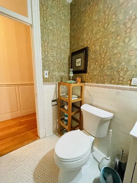 1 bed, 1 bath apartment for rent at 1988 Commonwealth Ave Unit 9, Brighton — photo 19 of 31