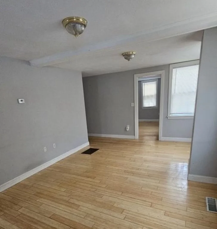 3 bed, 1 bath apartment for rent at 199 Andover Unit 1, Ballardvale — photo 10 of 16