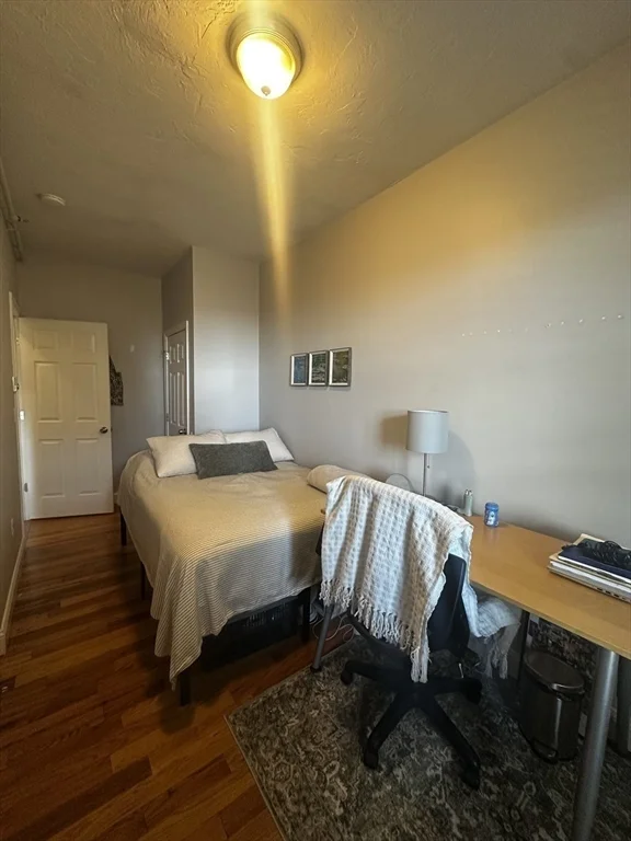 3 bed, 1 bath apartment for rent at 199 Athens St Unit 3, South Boston — photo 9 of 18