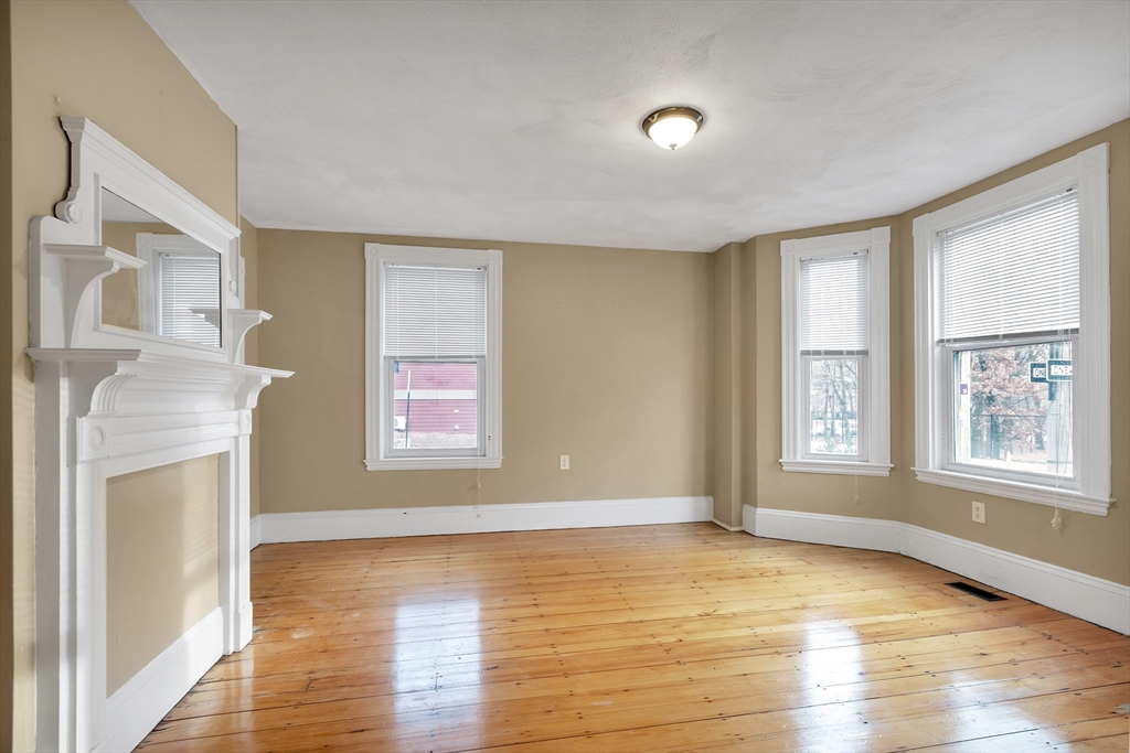 4 bed, 1 bath apartment for rent at 199 Beacon St Unit A, Somerville — photo 12 of 12