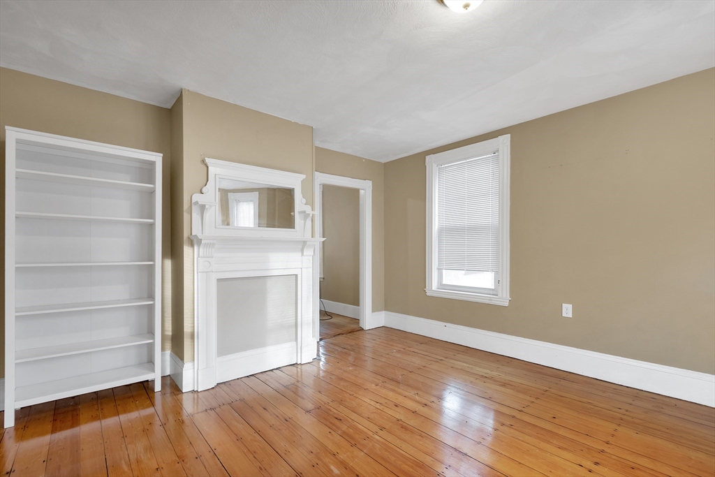 4 bed, 1 bath apartment for rent at 199 Beacon St Unit A, Somerville — photo 9 of 12