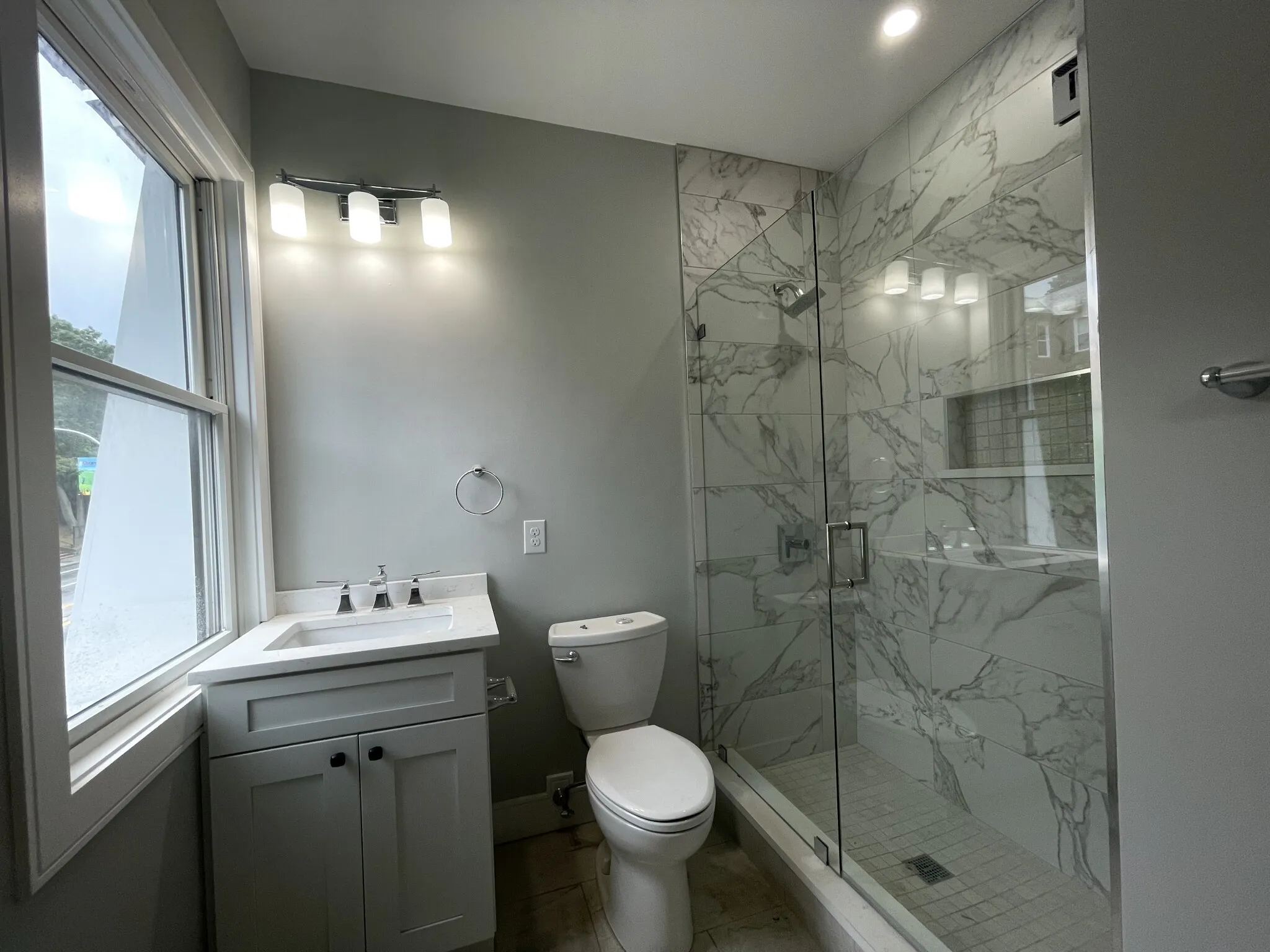 4 bed, 3.5 bath apartment for rent at 199 Boylston St Unit 199, Boylston Street — photo 11 of 18