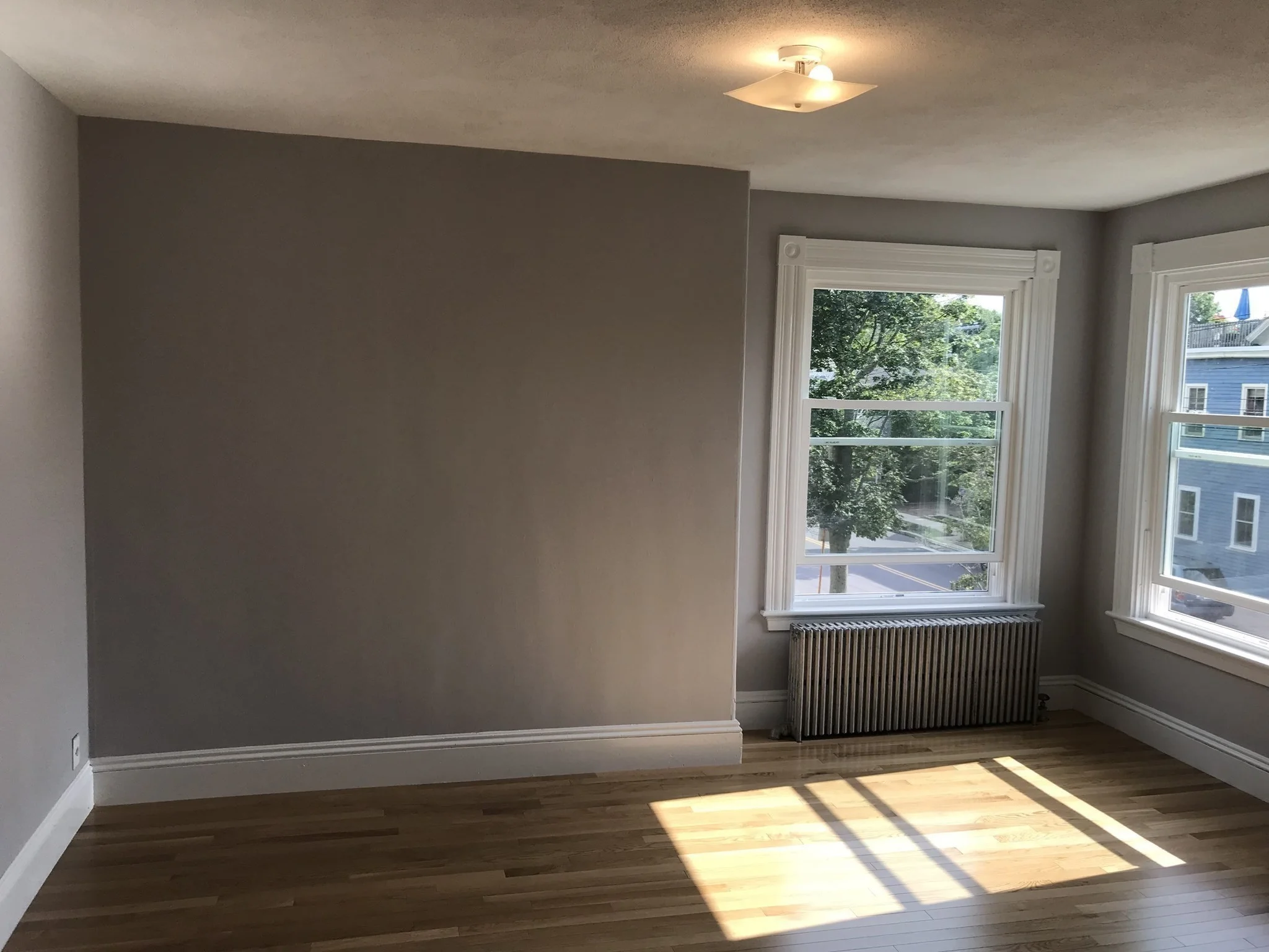 3 bed, 1 bath apartment for rent at 199 Burrill St Unit 2, Swampscott — photo 9 of 12