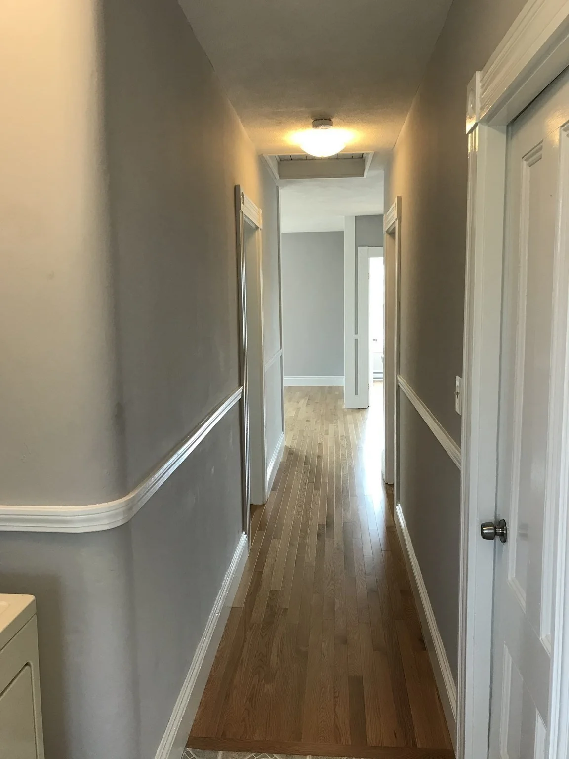 3 bed, 1 bath apartment for rent at 199 Burrill St Unit 2, Swampscott — photo 4 of 12