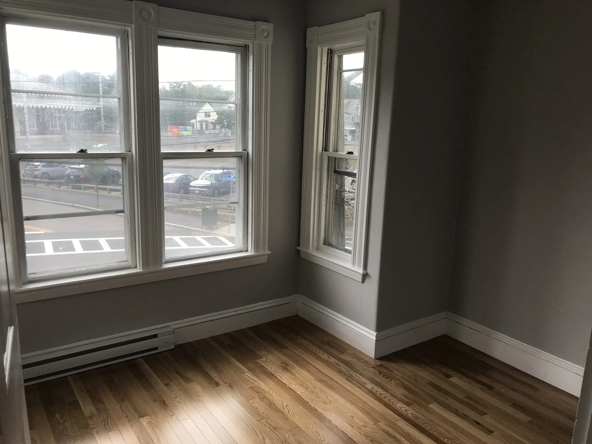 3 bed, 1 bath apartment for rent at 199 Burrill St Unit 2, Swampscott — photo 5 of 12