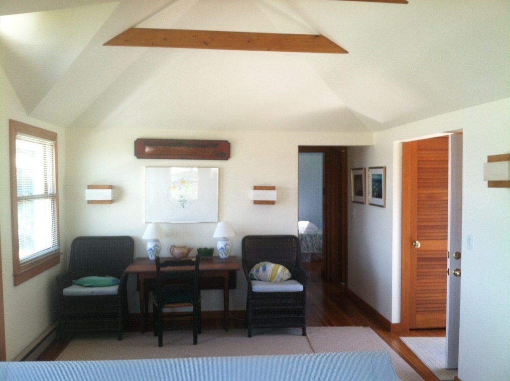 2 bed, 2 bath apartment for rent at 199-C Fisherville Ln Unit VAC RENTAL, South Westport — photo 8 of 17