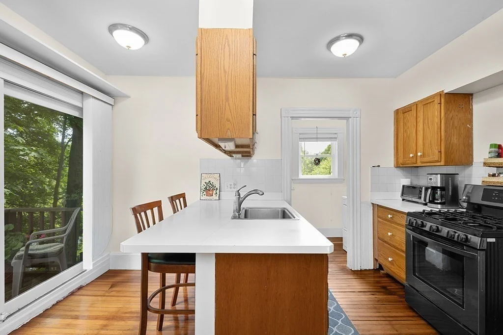 2 bed, 1 bath apartment for rent at 199 Concord St, Newton Lower Falls — photo 3 of 25