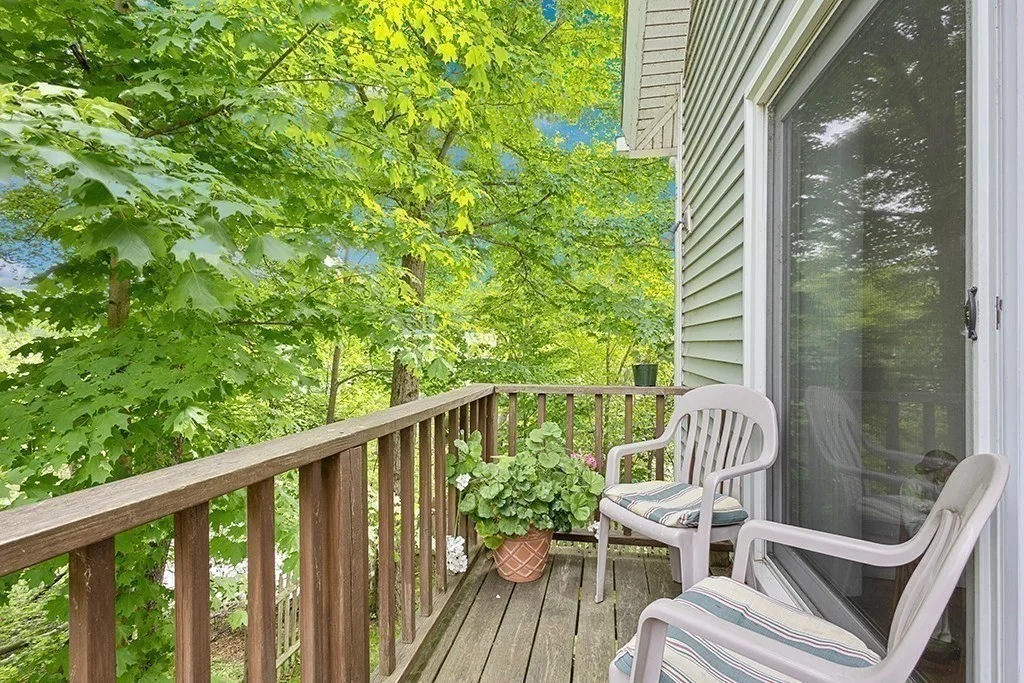 2 bed, 1 bath apartment for rent at 199 Concord St, Newton Lower Falls — photo 6 of 25