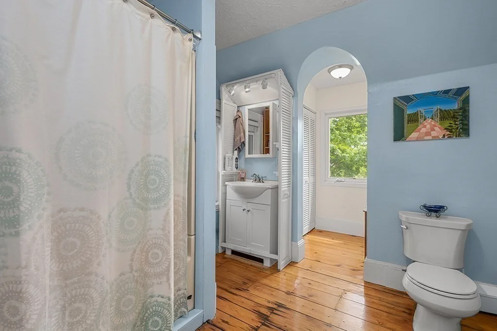 2 bed, 1 bath apartment for rent at 199 Concord St, Newton Lower Falls — photo 20 of 25