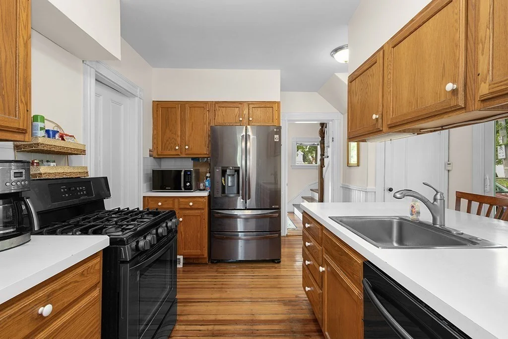 2 bed, 1 bath apartment for rent at 199 Concord St, Newton Lower Falls — photo 4 of 25