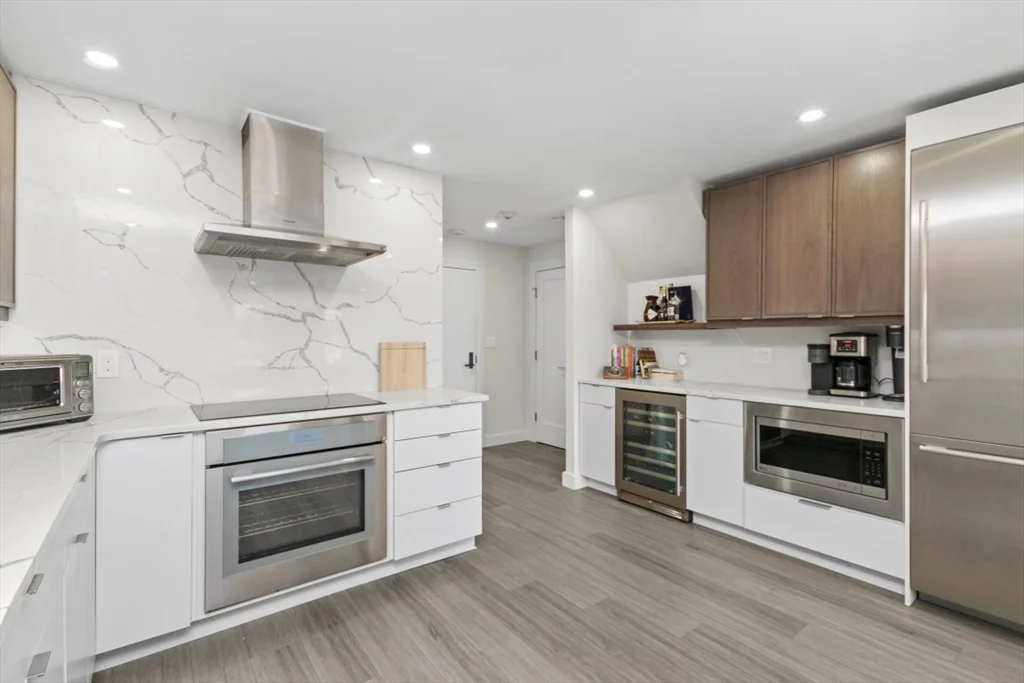 2 bed, 2 bath apartment for rent at 199 Coolidge Ave Unit 105, East Watertown — photo 13 of 32