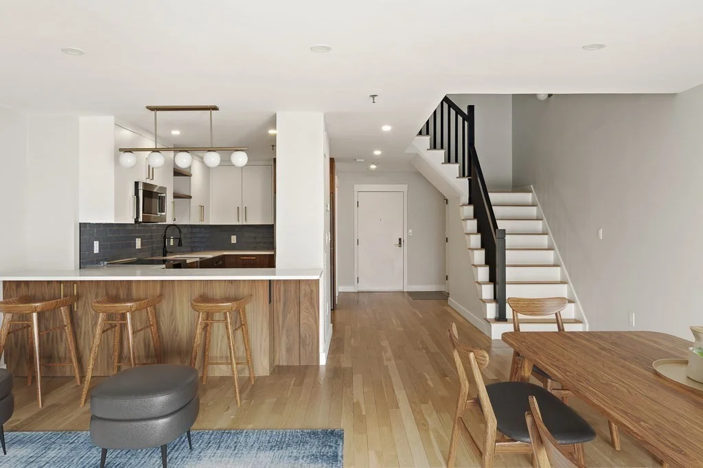 2 bed, 2 bath apartment for rent at 199 Coolidge Ave Unit 113, Watertown — photo 4 of 26