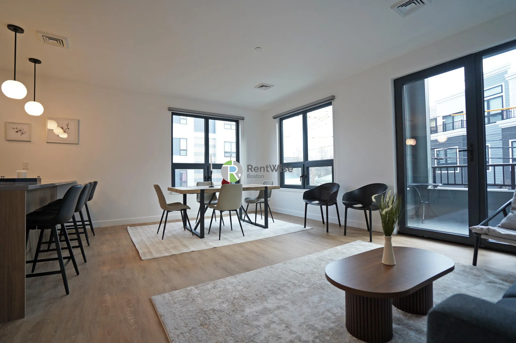 2 bed, 2 bath apartment for rent at 199 Gardner St Unit 101, West Roxbury — photo 3 of 28