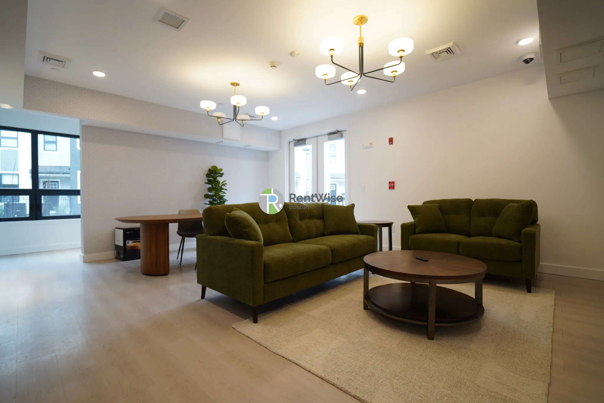 1 bed, 1 bath apartment for rent at 199 Gardner St Unit 217, West Roxbury — photo 25 of 28